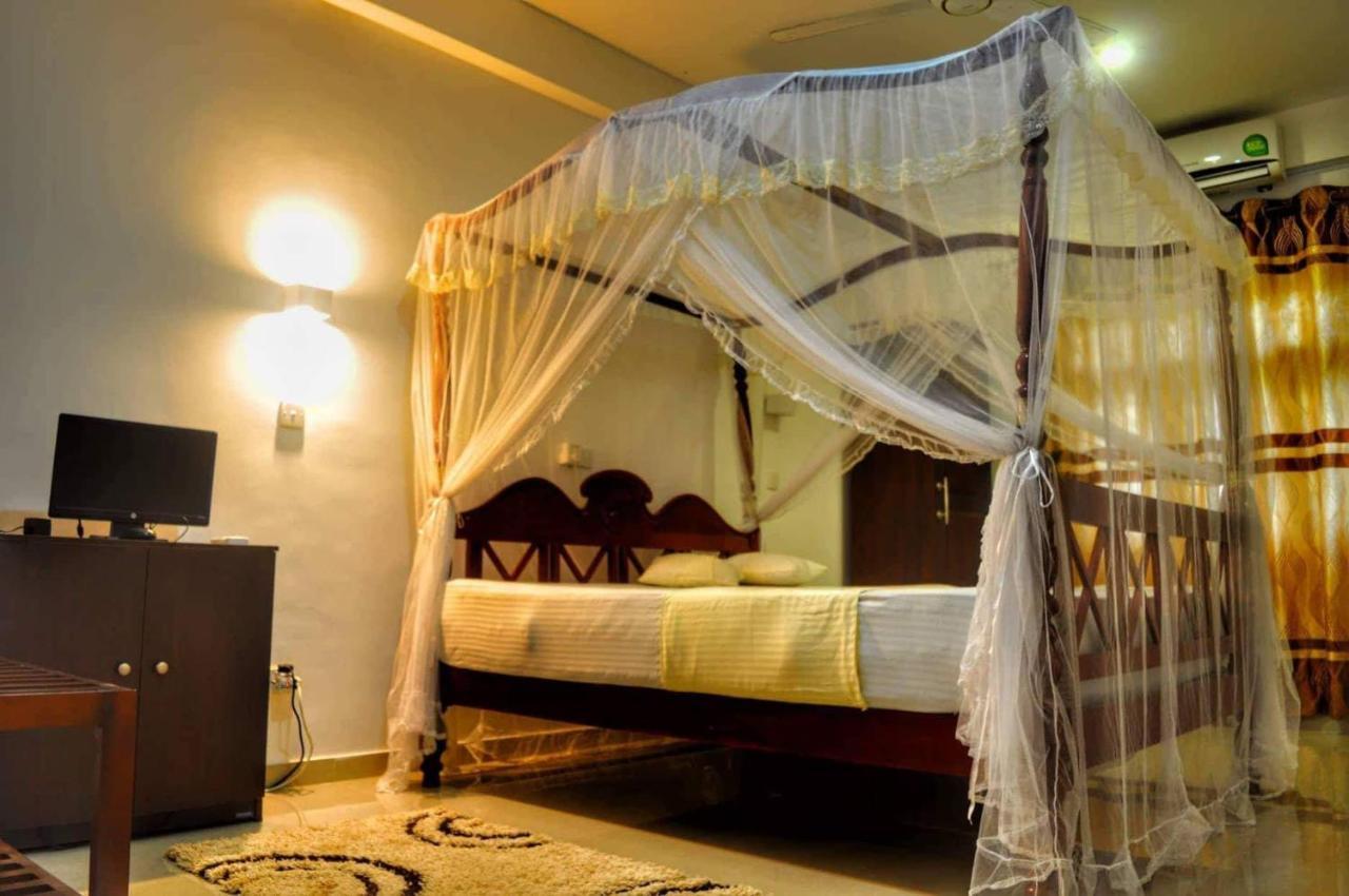 Deutsche Villa Hikkaduwa Εξωτερικό φωτογραφία